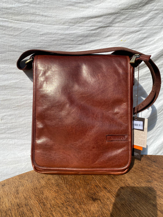 Men's Leather Shoulder Bag - Brown | Chiarugi | Lapino Gifts