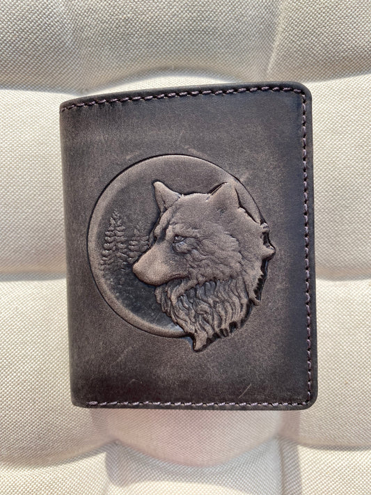Compact Men's Wallet Made of Genuine Leather with a Wolf – Gray | Jockey Club | Lapino Dovanos