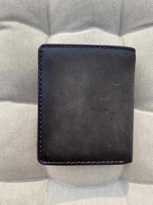 Men's genuine leather grey wallet with Wolf RFID