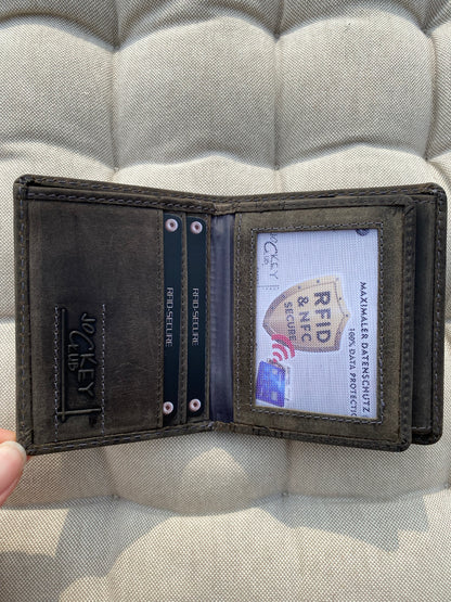 Men's genuine leather grey wallet with Wolf RFID
