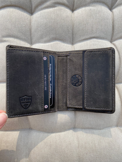 Men's genuine leather grey wallet with Wolf RFID