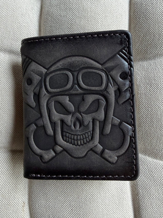 Compact Men's Wallet Made of Natural Leather with Skull - Black and Grey | Jockey Club | Lapino Dovanos