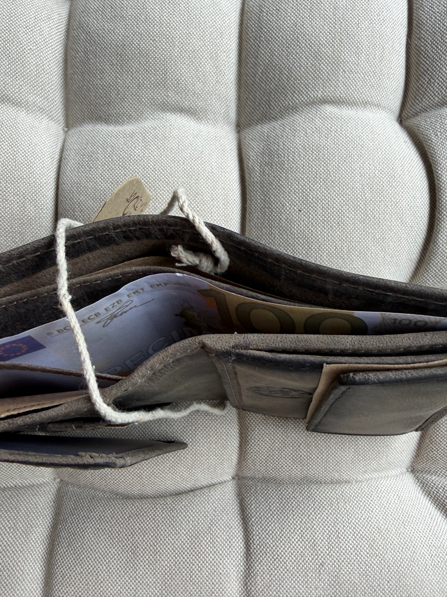 Men's Genuine Leather Wallet with Boar – Vertical | Grey | Jockey Club | Lapino Gifts