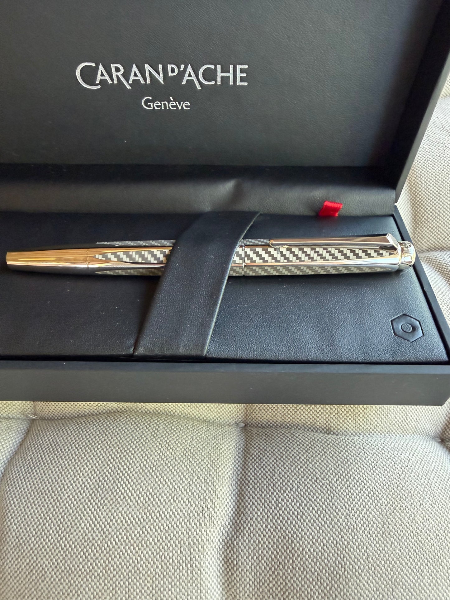 Caran d'Ache Ecridor Golf roleris, sidabrinė spalva