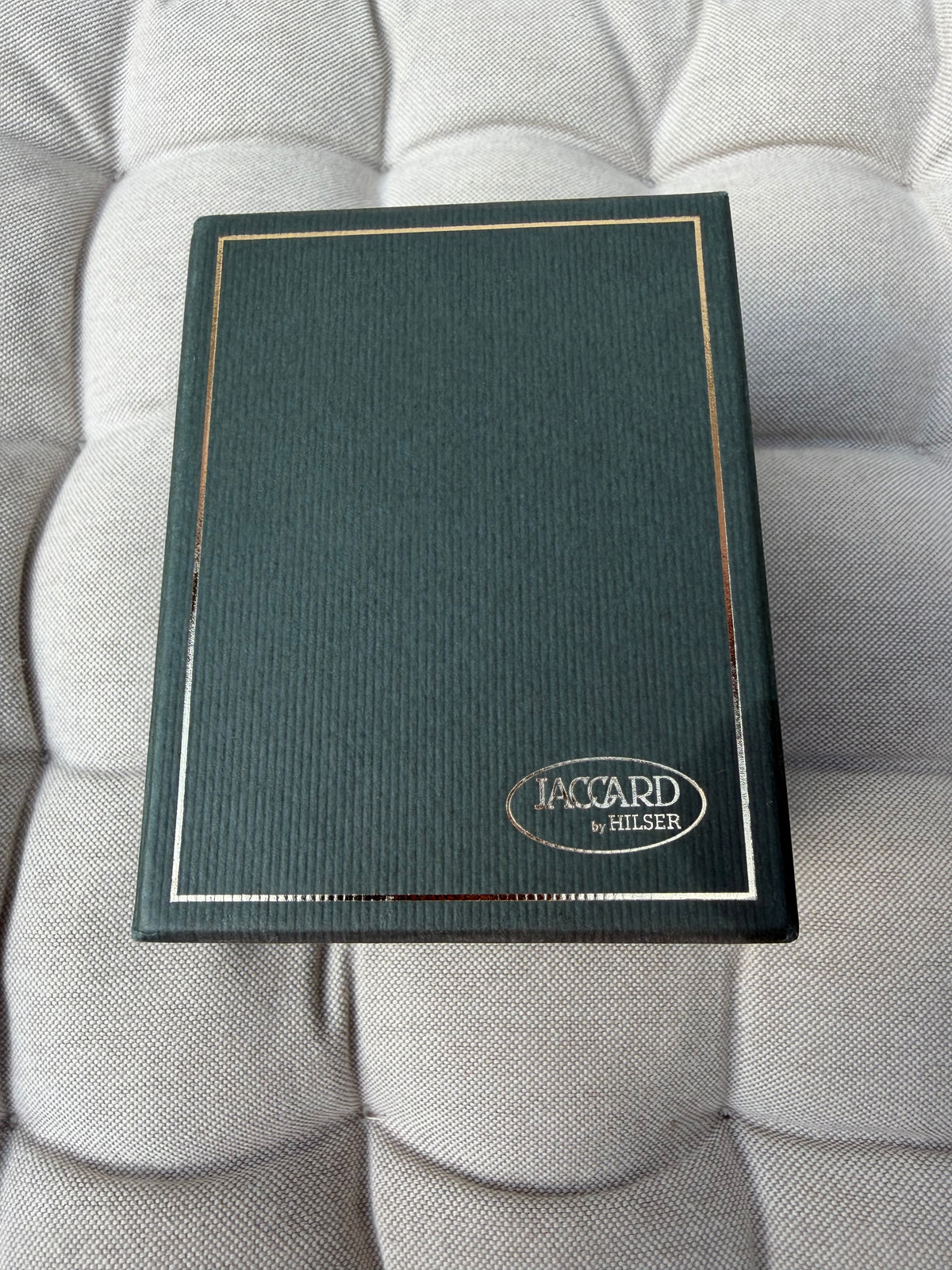 Jaccard by Hilser sidabro tonu stalo laikrodis „Santos" dizainas